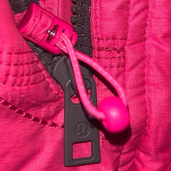 Lululemon Reservable Goose Down Sonic Pink Puffer Vest Med Small Athletica Rare - Picture 9 of 16